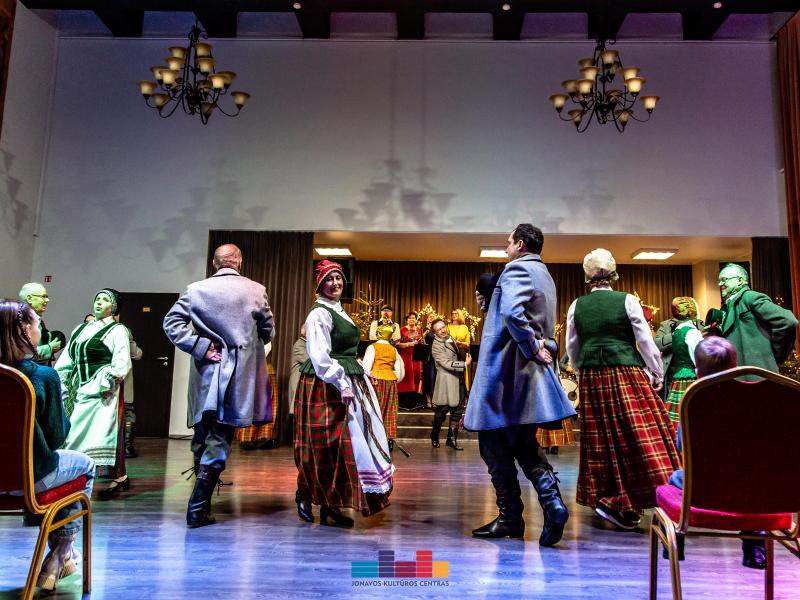 Kultūros centro kolektyvų šventinis koncertas “Siaučiant pūgai“ 