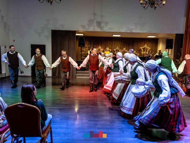 Kultūros centro kolektyvų šventinis koncertas “Siaučiant pūgai“ 