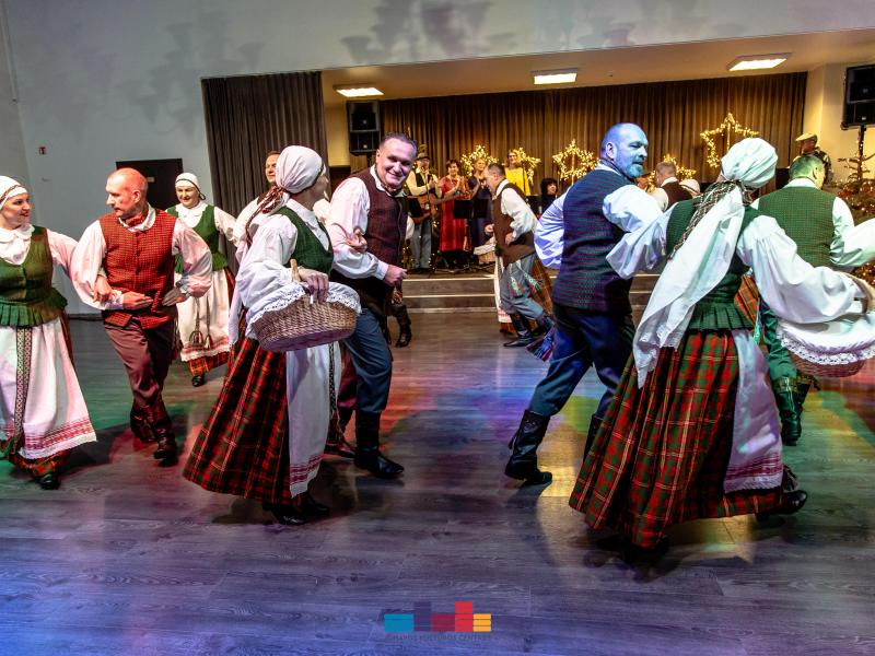 Kultūros centro kolektyvų šventinis koncertas “Siaučiant pūgai“ 