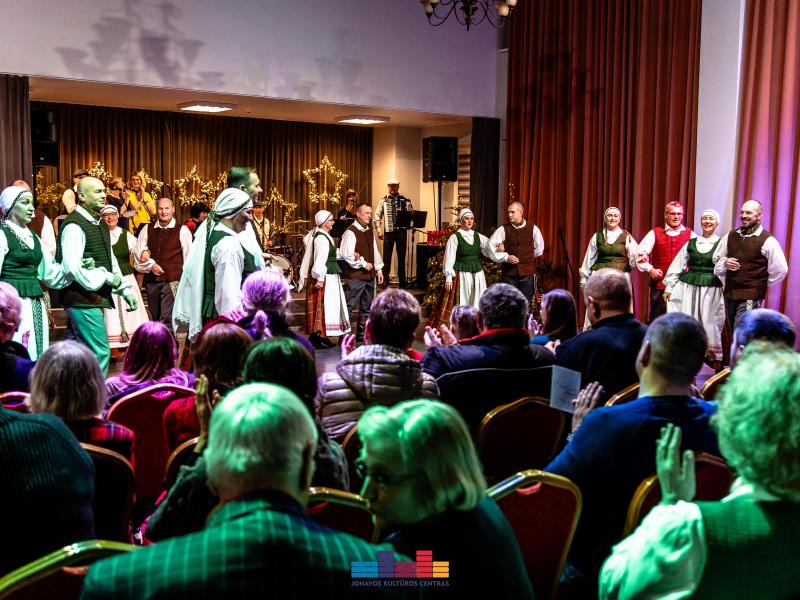 Kultūros centro kolektyvų šventinis koncertas “Siaučiant pūgai“ 