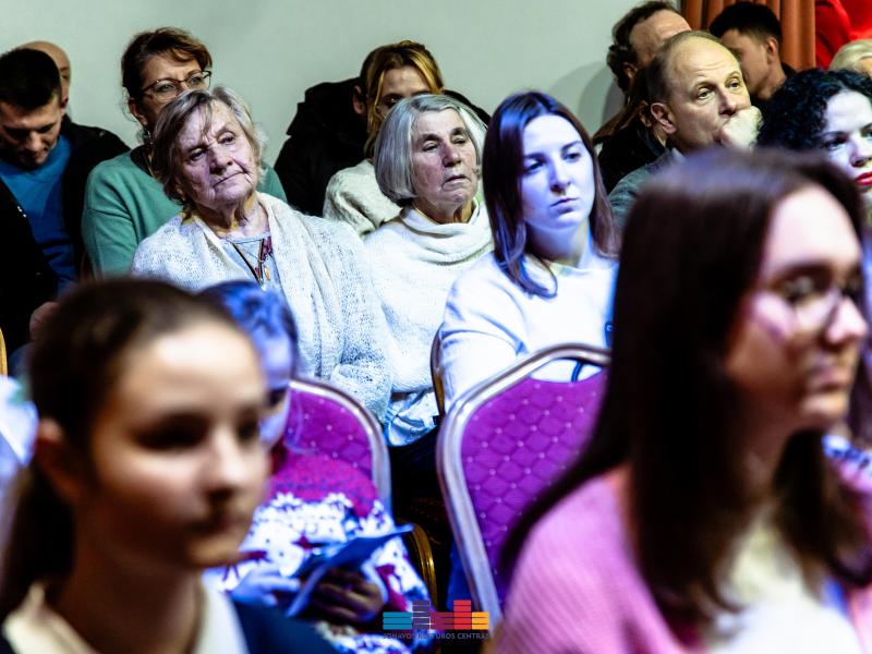 Kultūros centro kolektyvų šventinis koncertas “Siaučiant pūgai“ 