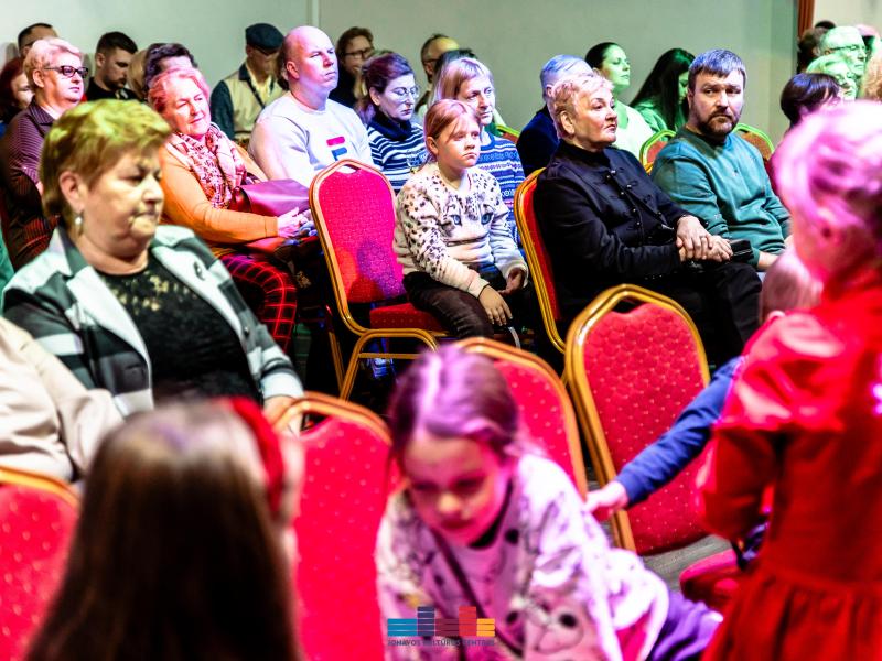 Kultūros centro kolektyvų šventinis koncertas “Siaučiant pūgai“ 