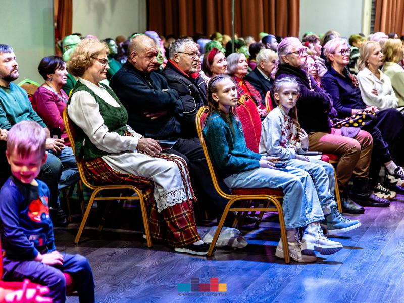 Kultūros centro kolektyvų šventinis koncertas “Siaučiant pūgai“ 