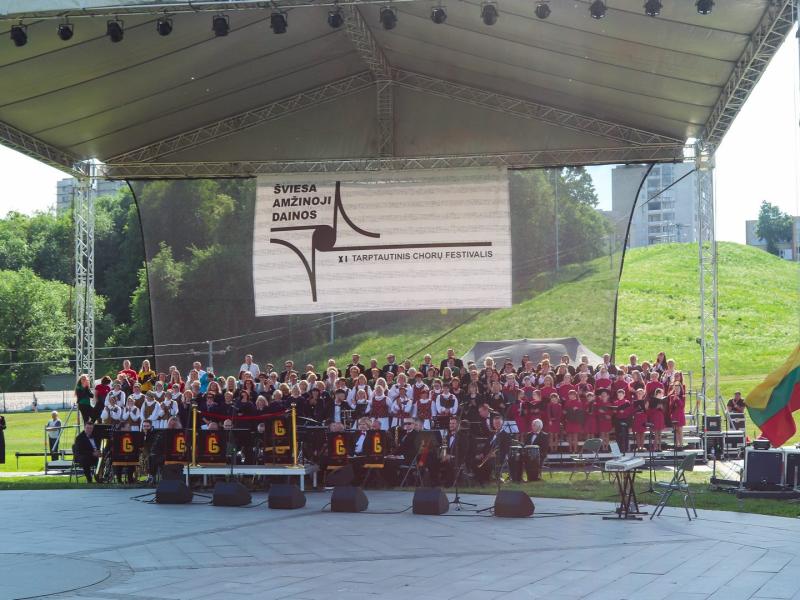 Chorinės muzikos ir šokių festivalis „Šviesa amžinoji dainos"