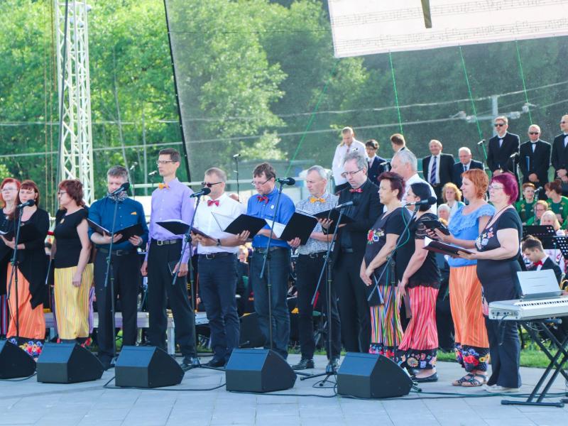 Chorinės muzikos ir šokių festivalis „Šviesa amžinoji dainos"