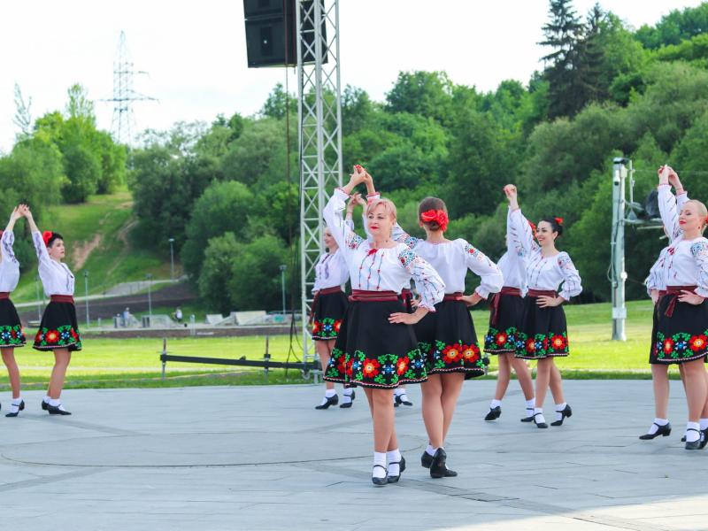 Chorinės muzikos ir šokių festivalis „Šviesa amžinoji dainos"