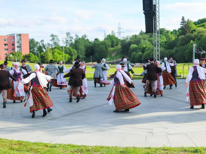 Chorinės muzikos ir šokių festivalis „Šviesa amžinoji dainos"