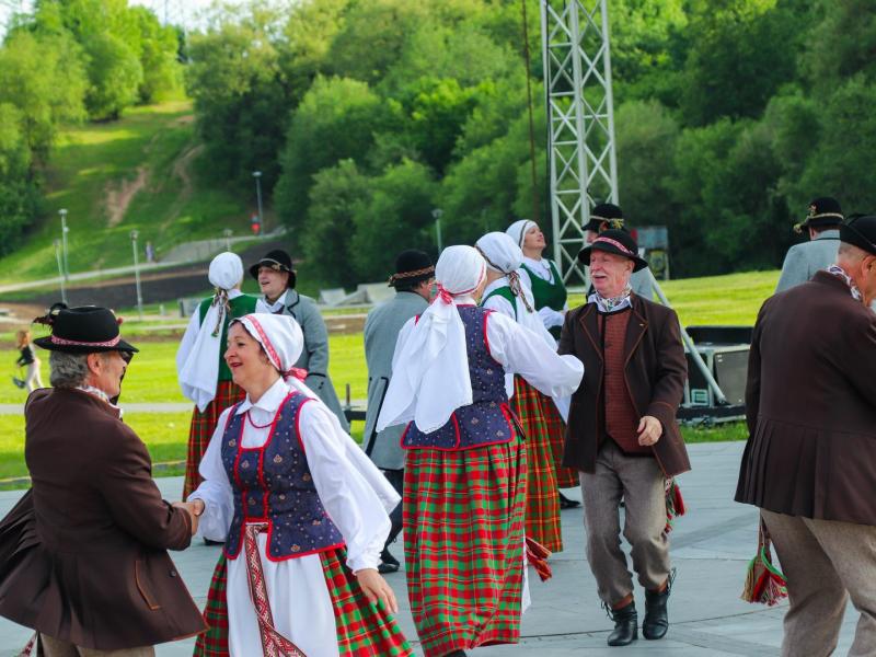 Chorinės muzikos ir šokių festivalis „Šviesa amžinoji dainos"