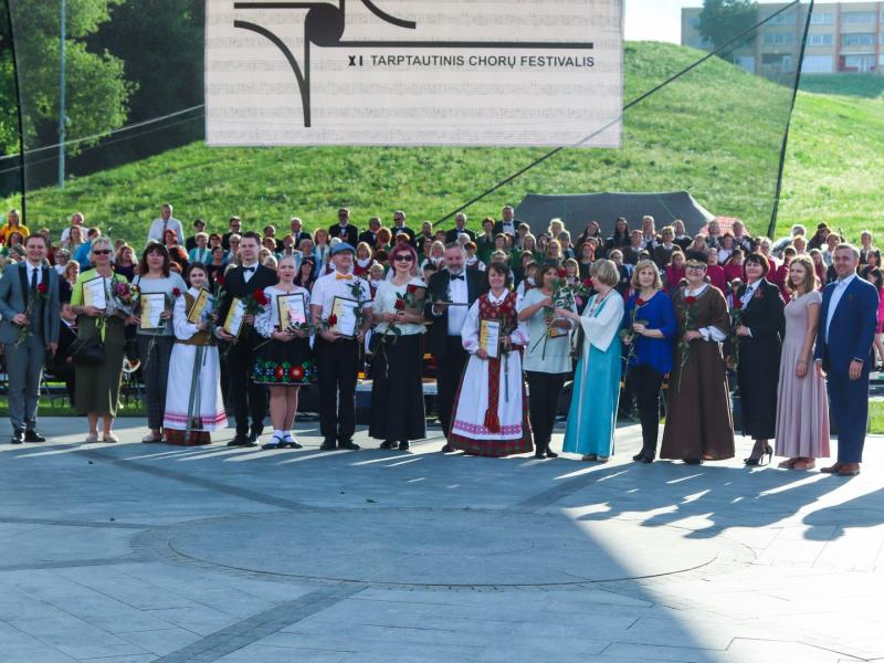 Chorinės muzikos ir šokių festivalis „Šviesa amžinoji dainos"