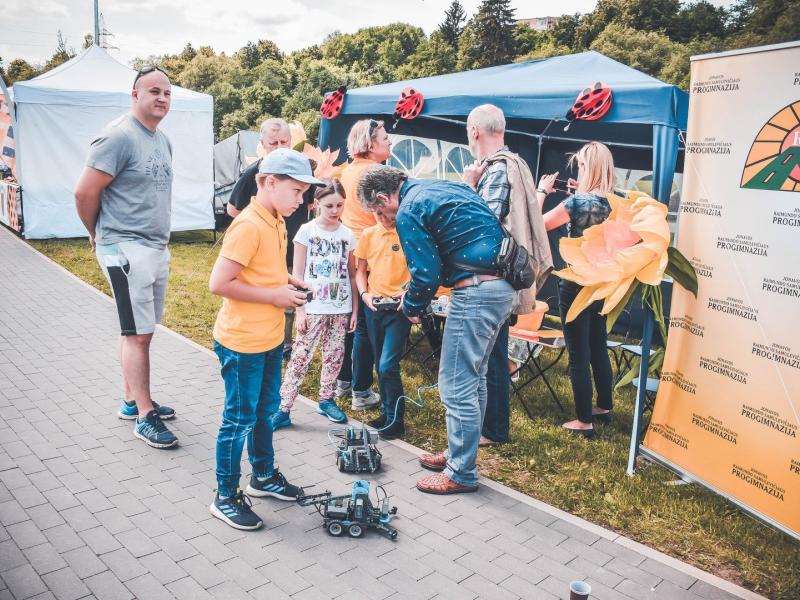 Vaikų POP Muzikos ir dailės festivalis-konkursas „Spalvų gama"
