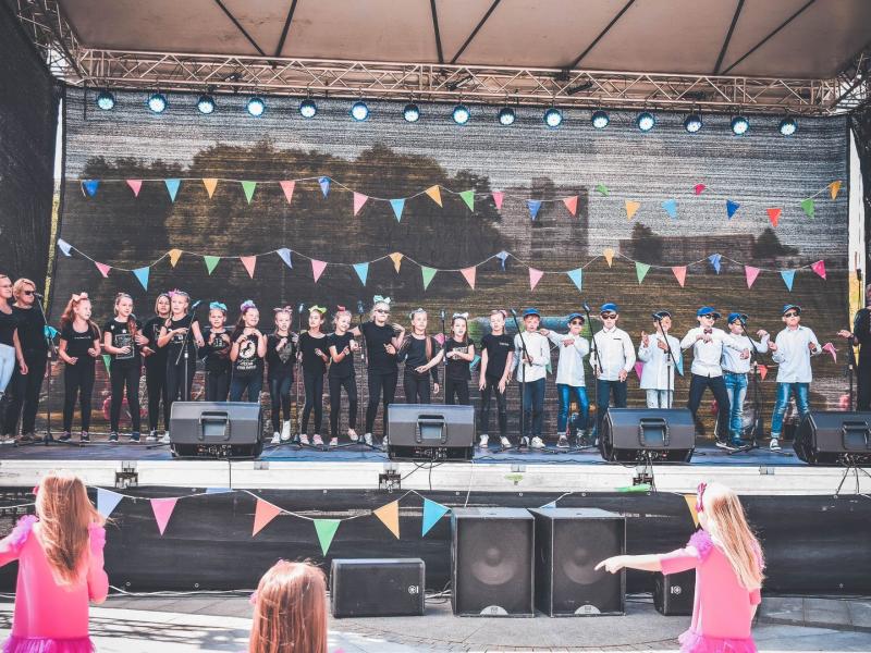 Vaikų POP Muzikos ir dailės festivalis-konkursas „Spalvų gama"