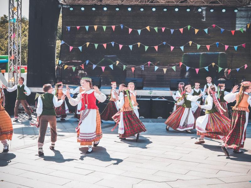 Vaikų POP Muzikos ir dailės festivalis-konkursas „Spalvų gama"