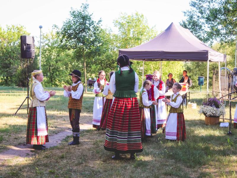 SIŪLAI,SIŪLAI,SUSIVYKIT