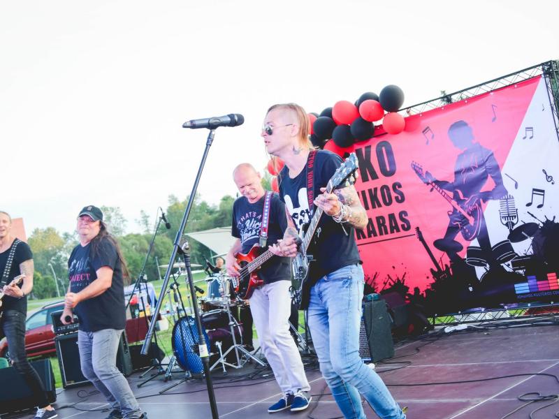 Roko muzikos vakaras