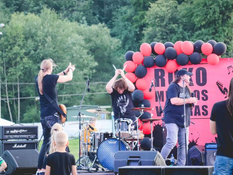 Roko muzikos vakaras
