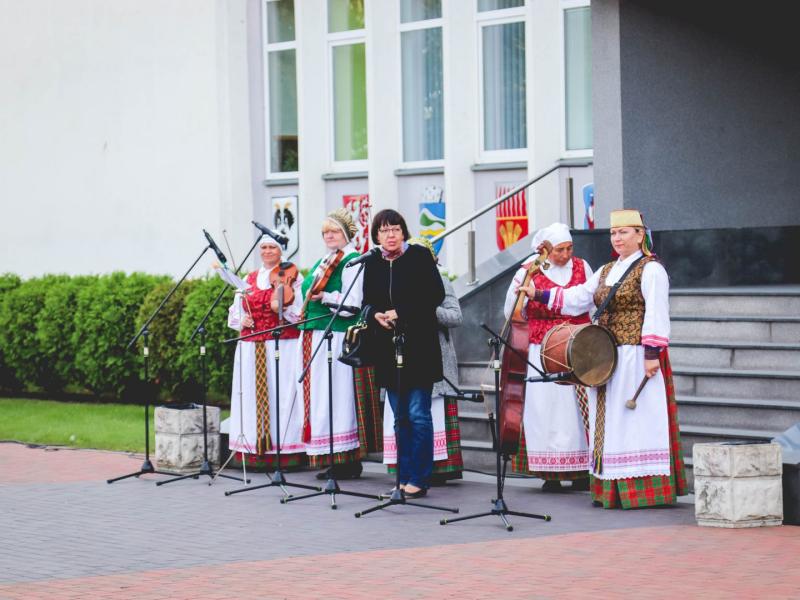 Akcija „Visa Lietuva šoka"