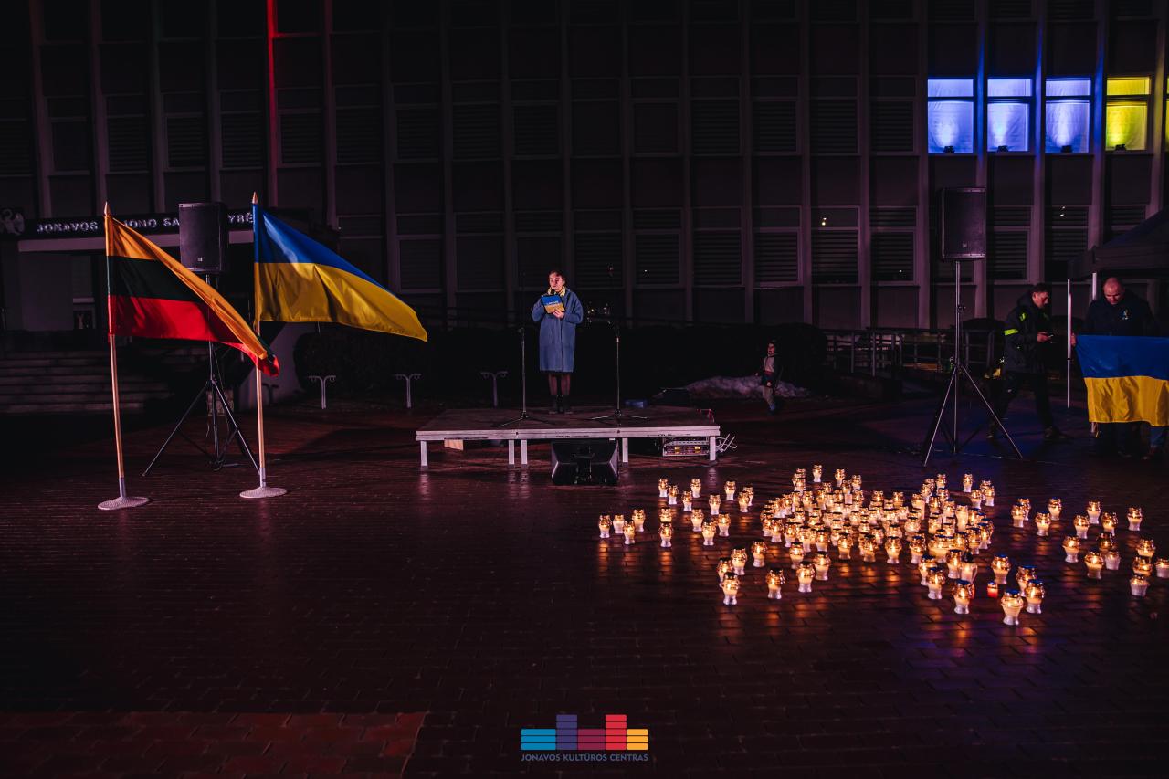 2-ųjų karo Ukrainoje metinių minėjimas