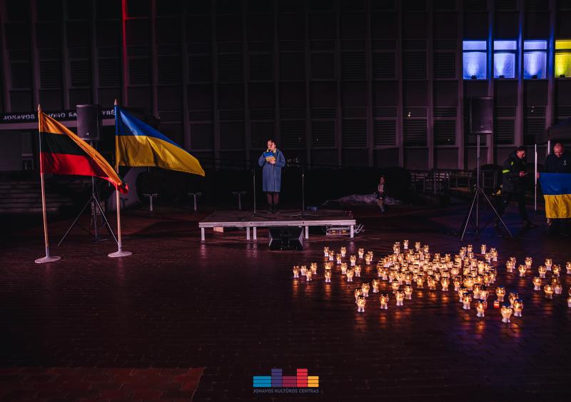 2-ųjų karo Ukrainoje metinių minėjimas