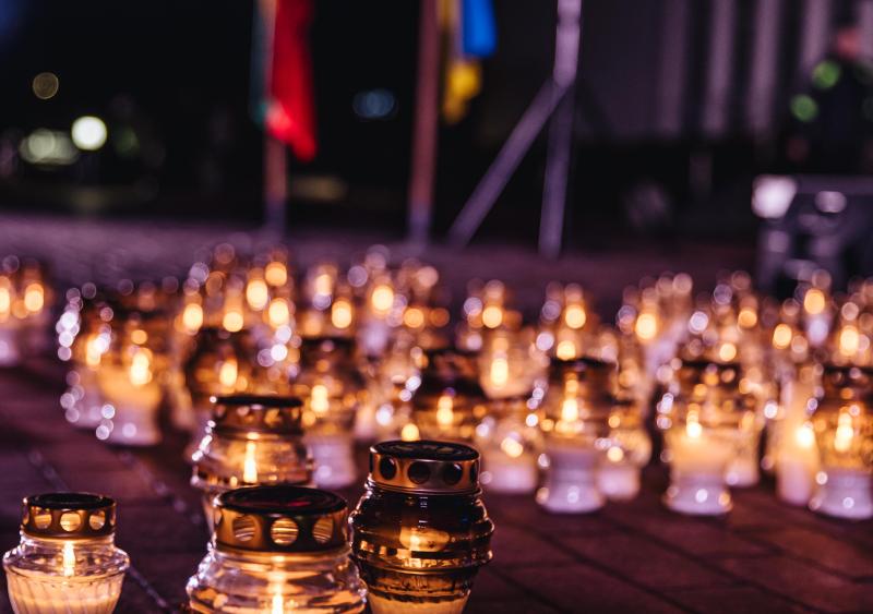 2-ųjų karo Ukrainoje metinių minėjimas