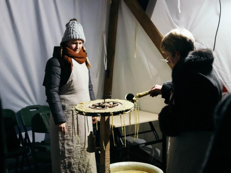  Eglutės įžiebimas