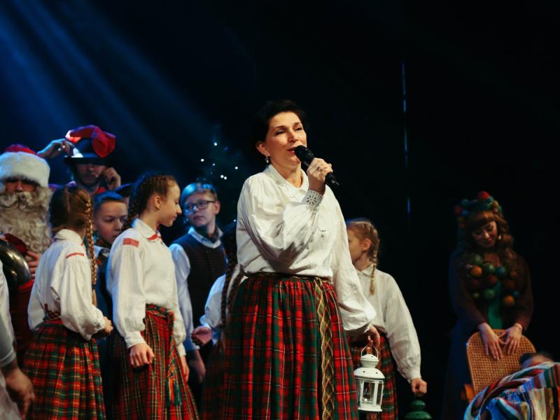 Spektaklis „Kur pradingo dūda Jono