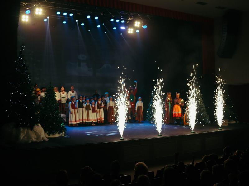 Spektaklis „Kur pradingo dūda Jono