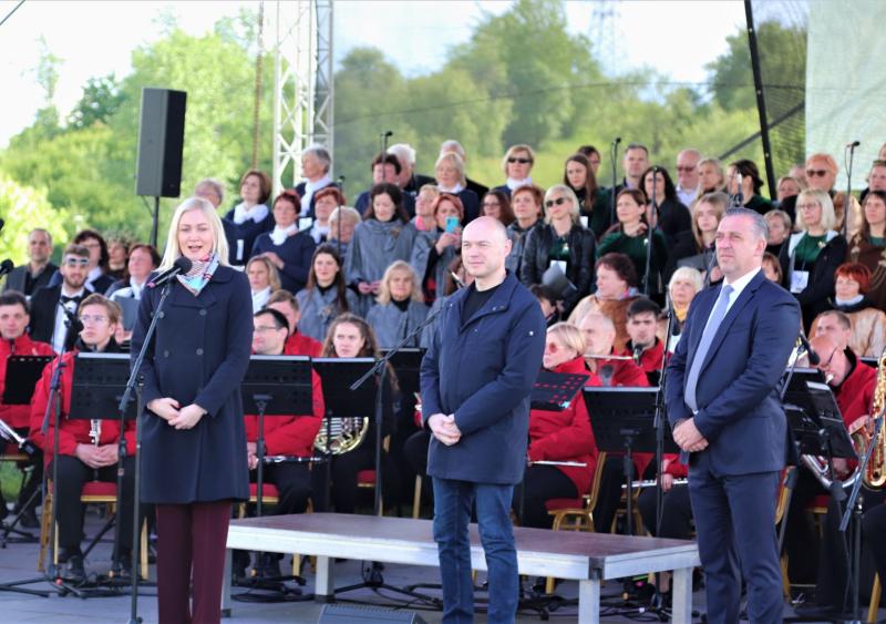 Tarptautinis muzikos ir šokio festivalis „Čia mes laimingi“