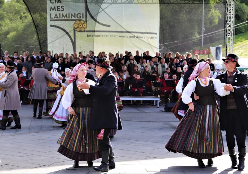 Tarptautinis muzikos ir šokio festivalis „Čia mes laimingi“