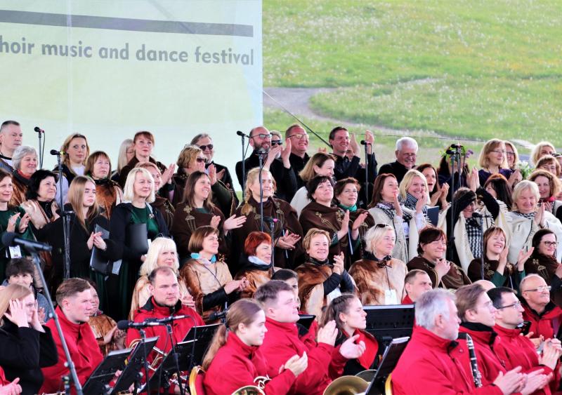 Tarptautinis muzikos ir šokio festivalis „Čia mes laimingi“