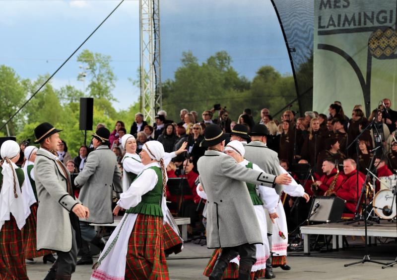 Tarptautinis muzikos ir šokio festivalis „Čia mes laimingi“