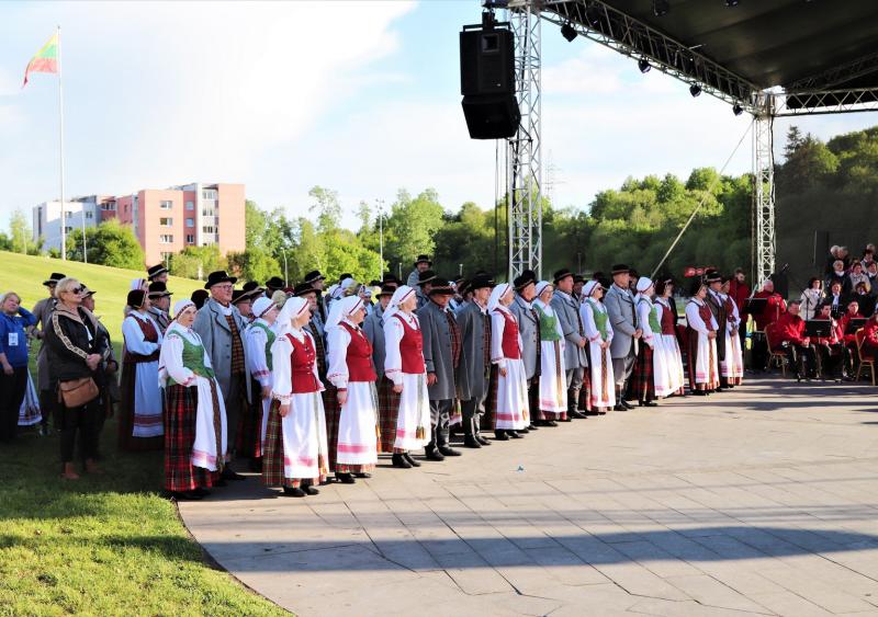 Tarptautinis muzikos ir šokio festivalis „Čia mes laimingi“
