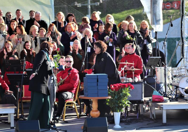 Tarptautinis muzikos ir šokio festivalis „Čia mes laimingi“