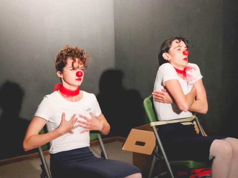 Teatro festivalis jaunimui „DEK"