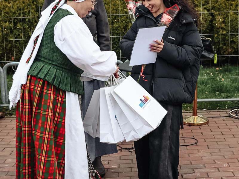 Šokio šventė!  „Ei, šokėjau, sukis vėju!“
