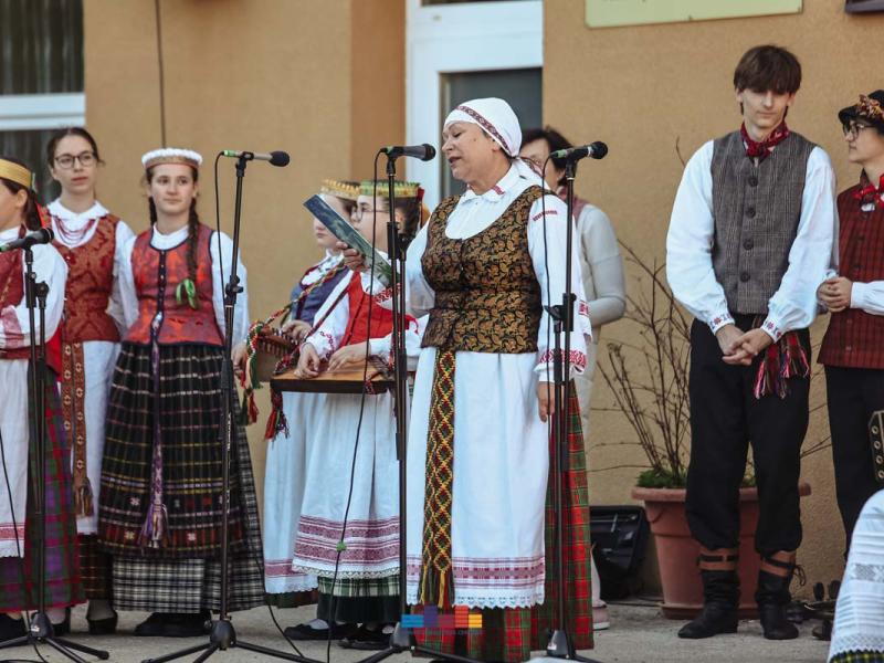 Folkloro šventė „Suskrido visi paukšteliai“