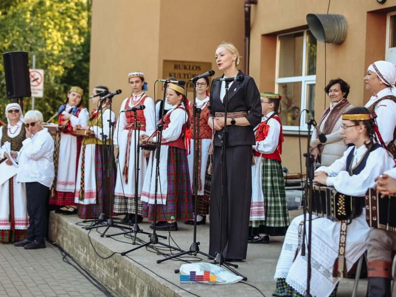 Folkloro šventė „Suskrido visi paukšteliai“