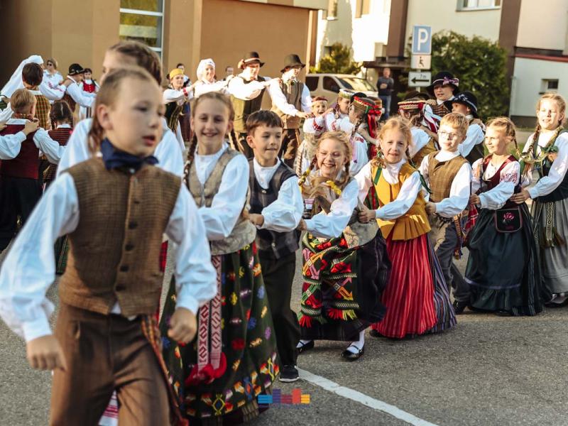 Folkloro šventė „Suskrido visi paukšteliai“
