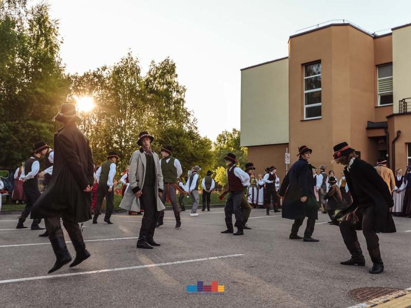 Folkloro šventė „Suskrido visi paukšteliai“