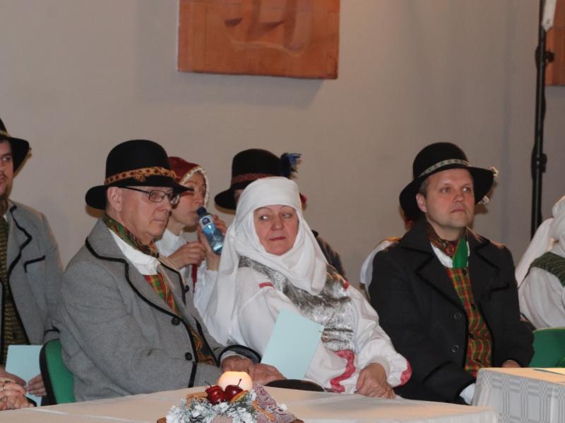 Vakaras – jaukume Advento