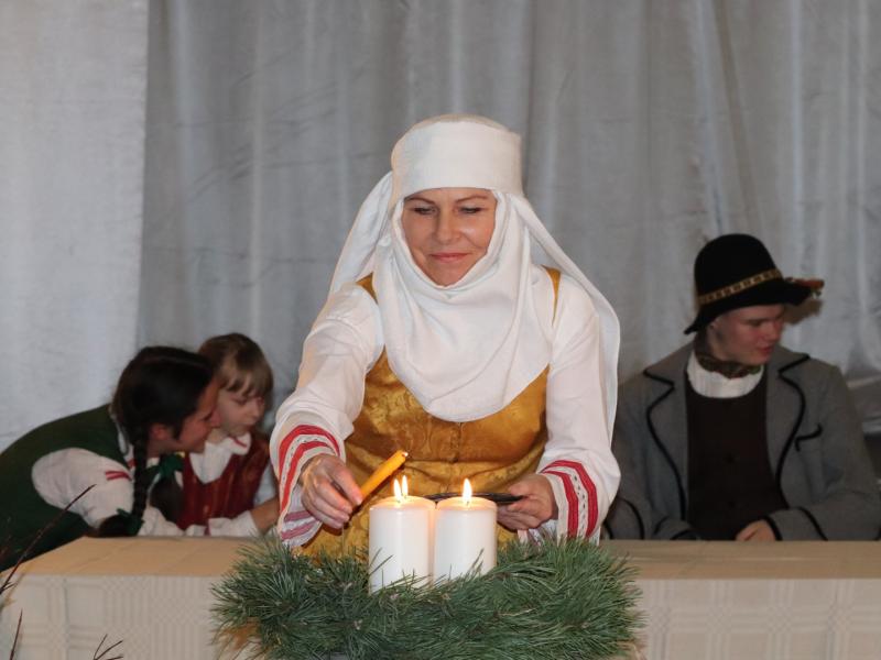 Vakaras – jaukume Advento