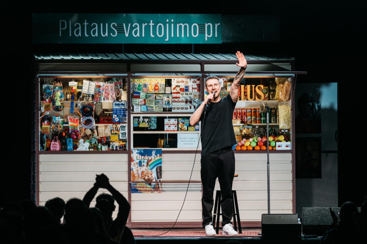 MANTAS STONKUS - TŪKSTANTMEČIO VAIKAS. Standup show
