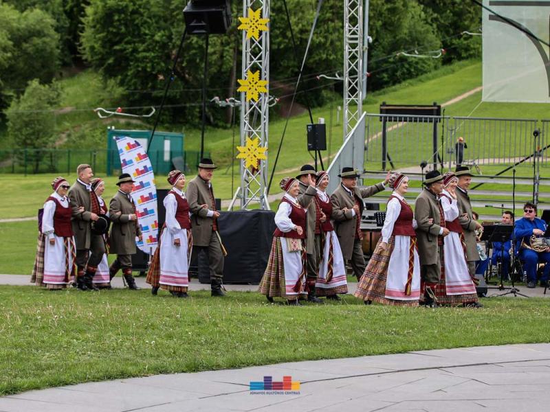 „Čia mes laimingi“ Jonavoje