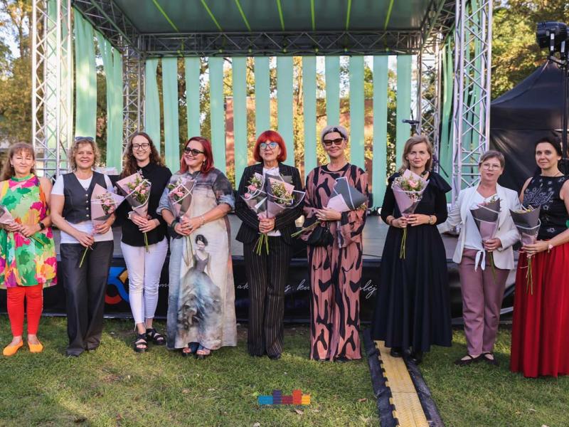 Draugų vakaras „Pakylėti kartu“