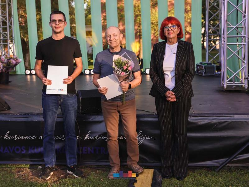 Draugų vakaras „Pakylėti kartu“