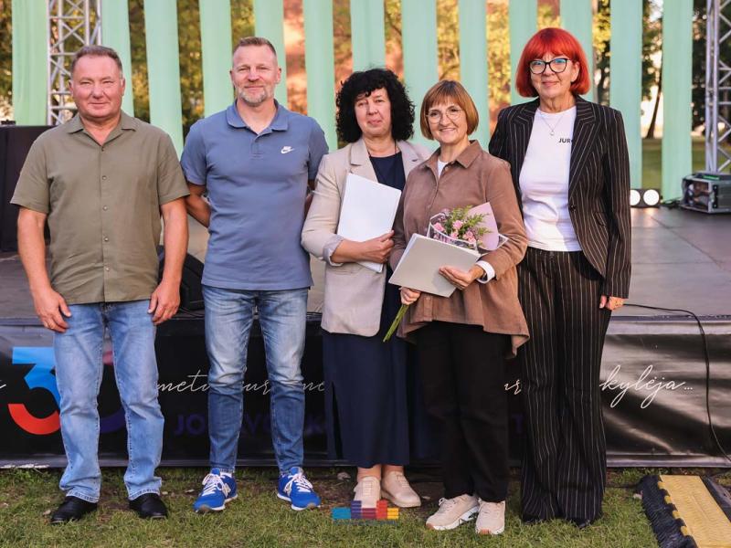 Draugų vakaras „Pakylėti kartu“