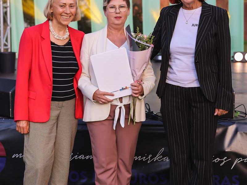 Draugų vakaras „Pakylėti kartu“
