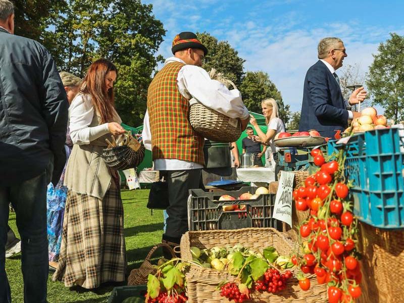 Tradicinis rudens kermošius Jonavoje