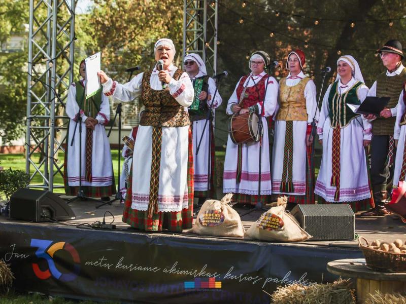 Tradicinis rudens kermošius Jonavoje