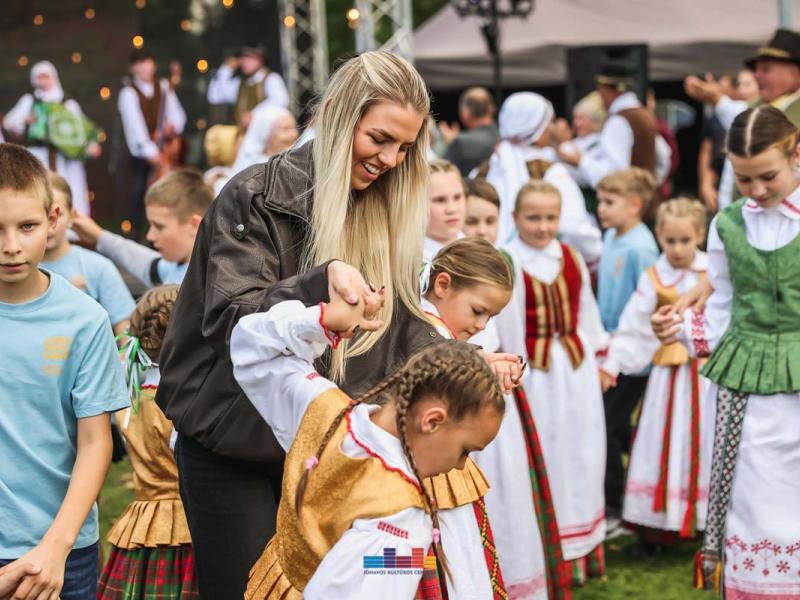Akcija „Visa Lietuva šoka“ 