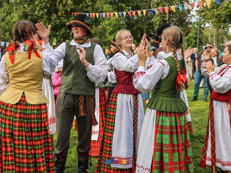Akcija „Visa Lietuva šoka“ 